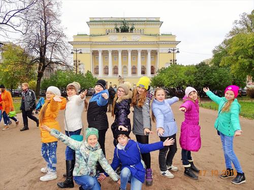 Министерство культуры и СЗРО РСТ показали тысячам российских детей «Культурную столицу»