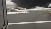 При тушении самолета Emirates погиб пожарный