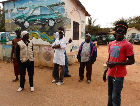 Опасная Африка: в Гамбии может вспыхнуть война