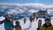 Давос начинает зимний сезон с бесплатными ски-пасами