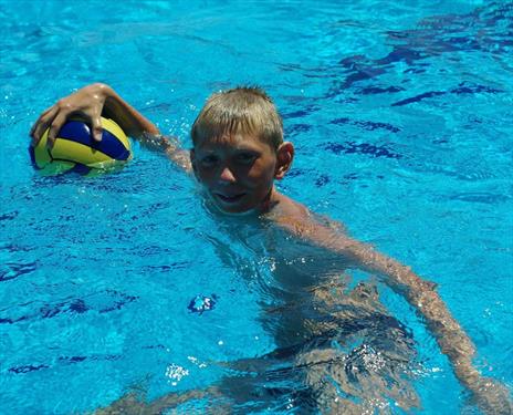AquaLife - спортивный отдых с детьми в Болгарии 2015