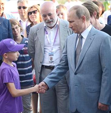 Президент объяснил 11-летнему мальчику необходимость снижения курса рубля
