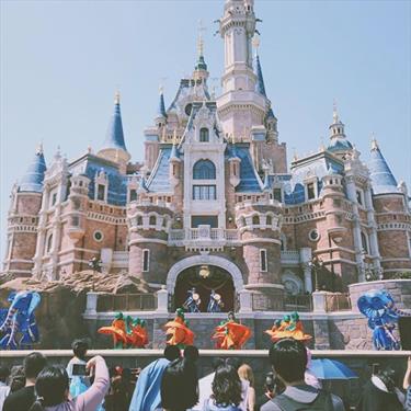 Закрывается Disneyland в Шанхае