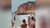Мигранты из Марокко высадились на пляж отеля Melia