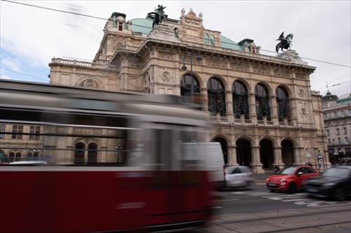 Венская опера запретила посетителям кричать «Браво!»