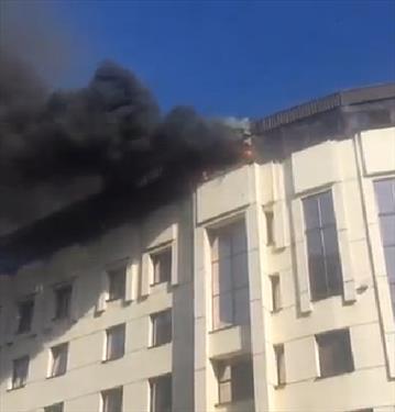 Из окон офиса «Балкан-экспресс» валил дым