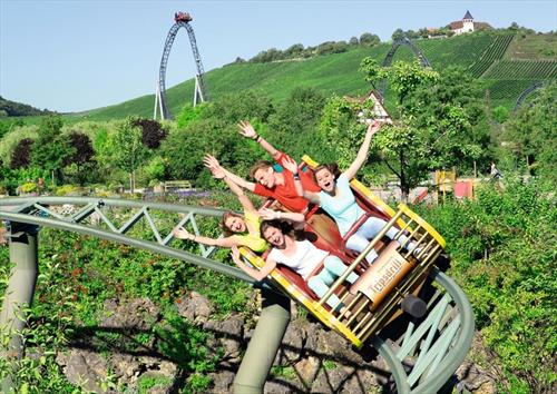 Первый тематический парк Германии Tripsdrill – по-прежнему один из лучших